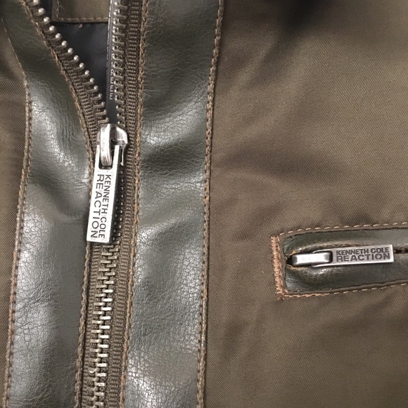 Kenneth Cole Reaction Bomber Jacket; Size 4T - Picture 2 of 8